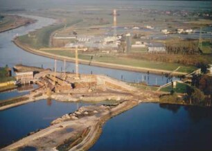 Bau neuer Dockschleuse Papenburg / Ems
