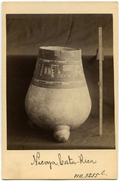 Vase en céramique du Museo Nacional, San José (Costa Rica)