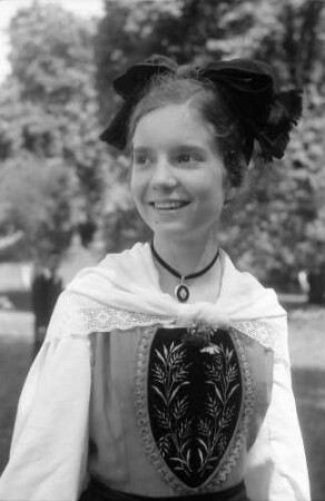 Lörrach: Vreneli-Tracht