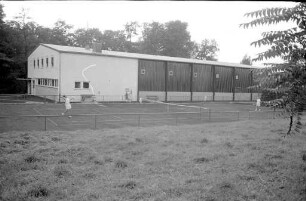 Einweihung der neuen Tennishalle des Karlsruher Eislauf- und Tennisvereins.