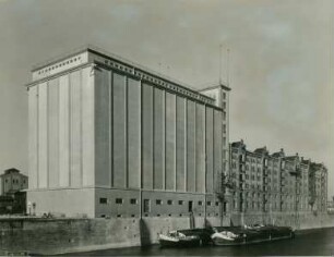 Getreidesilo Magdeburg, Deutschland, 1936