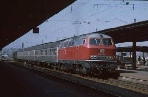 Heilbronn Lok 215 002 E HN-CR Bnb-Wagen