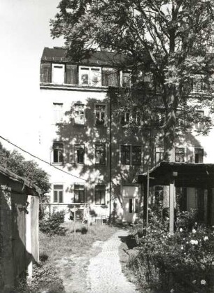 Dresden-Neustadt, Königsbrücker Platz 1. Wohnhaus (um 1900). Straßenansicht