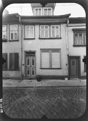 Erfurt-Altstadt, Glockengasse 50. Wohnhaus. Straßenfront