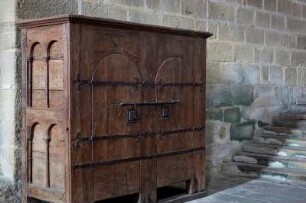 Frankreich. Limousin. Correze. Aubazine. Abtei Kirche. 12 Jahrhundert. Sakristei Schrank. Eiche. 12 Jahrhundert