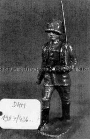 Infanterist, marschierend