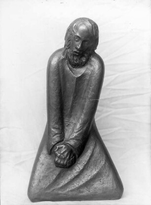 Statue