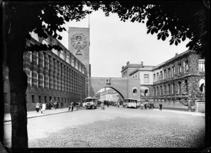 Höchst am Main. Werksgelände der Farbwerke Höchst AG. Straßenbild