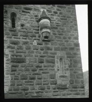 Bergfried um 1200