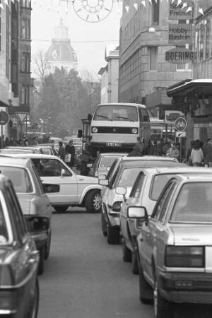 Verkehrsstau in der Innenstadt