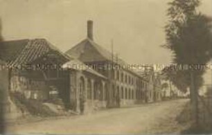 Zerstörte Gebäude (Westfront?)