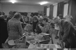 Flohmarkt der Kirchengemeinde St. Martin in Rintheim