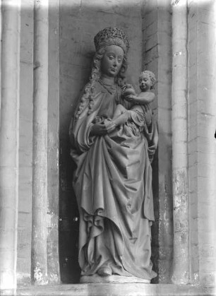 Schöne Madonna