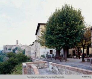 Piazza Santa Caterina, Colle di Val d'Elsa