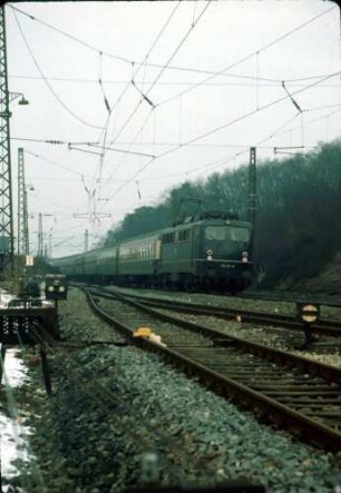 Vaihingen/Enz-Nord Lok 110 127 D UIC-X-Wagen