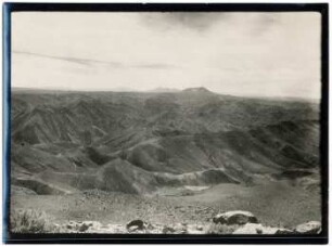 Ausblick vom Chorolque auf den Altiplanorand, die Valle-Landschaft von Quechisla