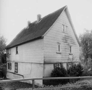 Weinbach, Grävenecker Straße 2