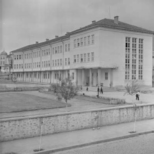 Das neue Schulgebäude in Karlowo
