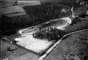 Brunn (b. Auerbach), Freibad