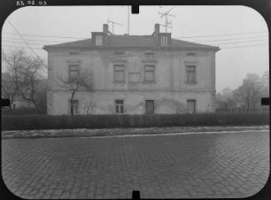 Borsdorf, Leipziger Straße 1. Wohnhaus August Bebels (1881-1890). Straßenfront
