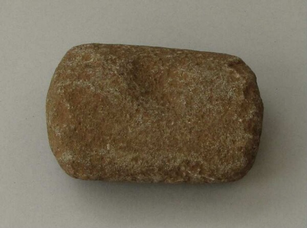 Reaming stone or tapping stone (tool)