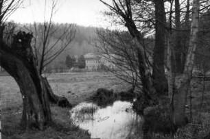 Wilsdruff-Blankenstein. Ober- oder Krillemühle, Blick vom Mühlgraben auf die Mühle