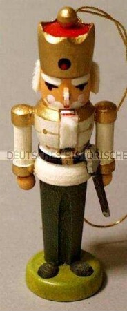 Christbaumbehang, Nussknacker