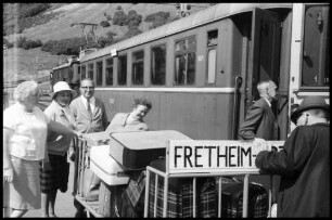 Flåm: Bahnhof, Zug zur Abfahrt
