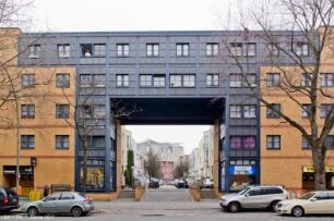 Tor- und Stadthäuser an der Lützowstraße; Berlin, Mitte