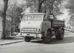 Muldenkipper-LKW, MAZ-503A