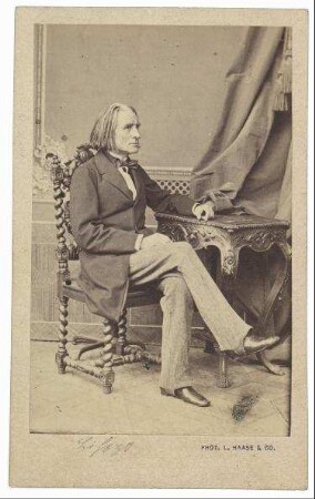 Reproduktion einer Photographie von Franz Liszt (1811-1886)
