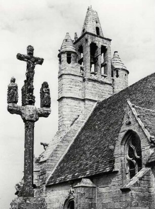 Kirche auf der Halbinsel Penmarch, Bretagne