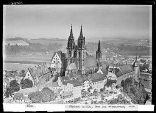Meißen an der Elbe, Dom und Albrechtsburg, Luftbild