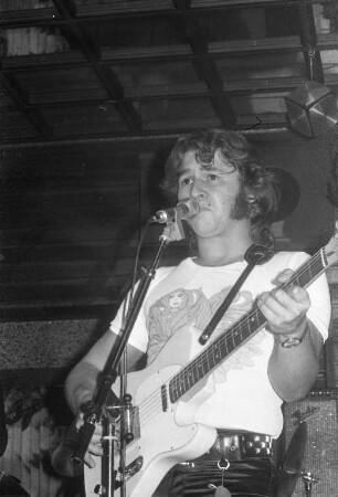 Auftritt des Schlagersängers Peter Maffay im Karlsruher Scotch-Club