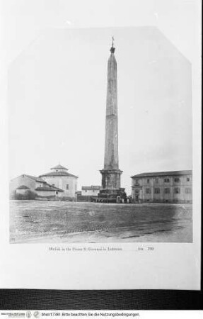 Serie von Fotografien aus der Kampagne von John Henry Parker, Historical photographs: A catalogue of three thousand three hundred photographs of antiquities in Rome and Italy, London 1879, Rom, Piazza del Laterano mit dem Obelisken und dem Baptisterium im Hintergrund