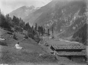 Österreich, Alpen : Österreich. Blick ins Tal