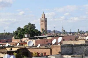 Minarett Koutoubiya : Stadtübersicht von Marrakesch, aufgenommen am 04.11.2008