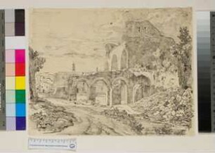 Blick auf die Überreste des Friedenstempels und der Maxentiusbasilika in Rom