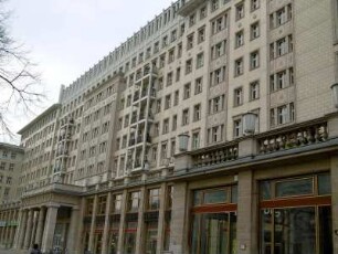Berlin: Wohnhäuser Karl-Marx-Allee