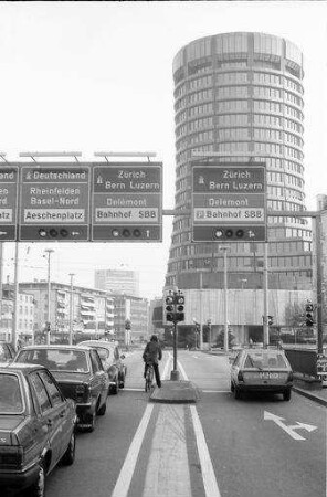Basel: Turmhaus Bank für Internationalen Zahlungsausgleich