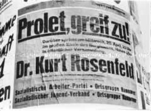 Plakatankündigung einer Rede von Kurt Rosenfeld auf einer Litfasssäule