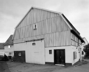 Hofanlage; Lauterbach, Hinter der Kirche 8
