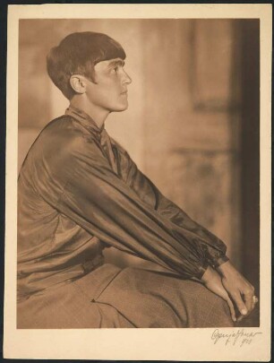 Porträt Susanna Cassel (1896-1976; Kunsthandwerkerin)