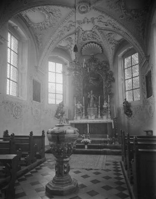 Sankt Nikolaus — Schutzmantelkapelle