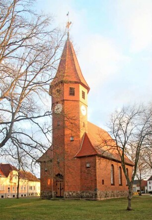 Schönefeld, Nuthe-Urstromtal, Neuhofer Straße