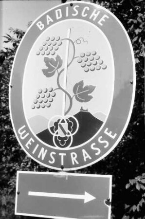 Eisental: Schild der Badischen Weinstraße