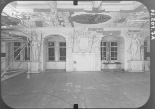 Sondershausen. Schloß (1534-um 1550, Umbau und Erweiterung ab 1680, Ausstattung um 1690/1700). Riesensaal im Südflügel