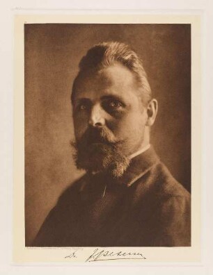 "Dr. Johs. Aug. Petersen, Direktor des Waisenhauses" aus der Mappe "Hamburgische Männer und Frauen am Anfang des XX. Jahrhunderts"