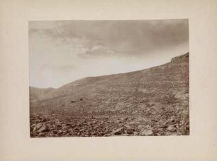 Wüstenlandschaft : Steinige Wüstenlandschaft in der Türkei.