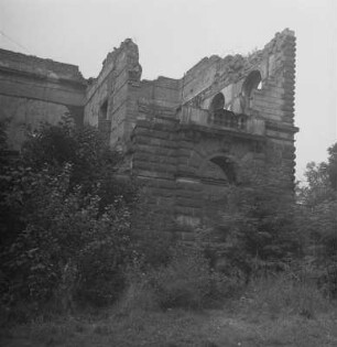 Dresden-Altstadt. Zwinger. Ruine der Sempergalerie
